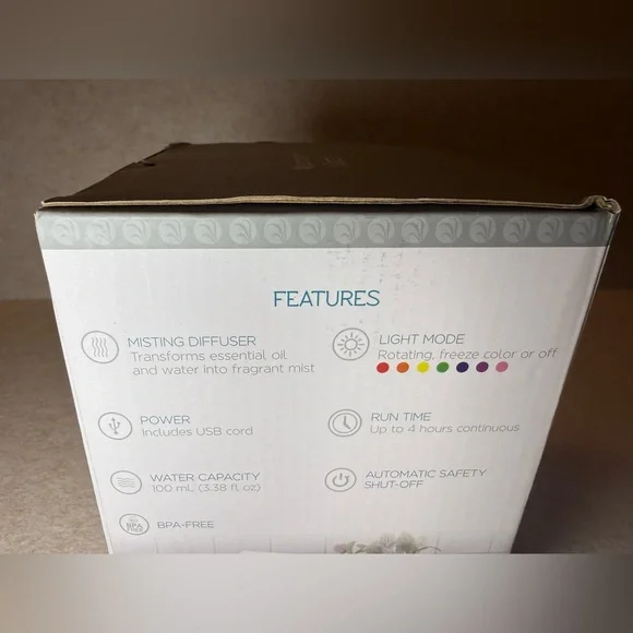 Sparoom Essential Oils Diffuser Faux Wood Design Medium Size Room NWT New Box - Picture 2 of 5